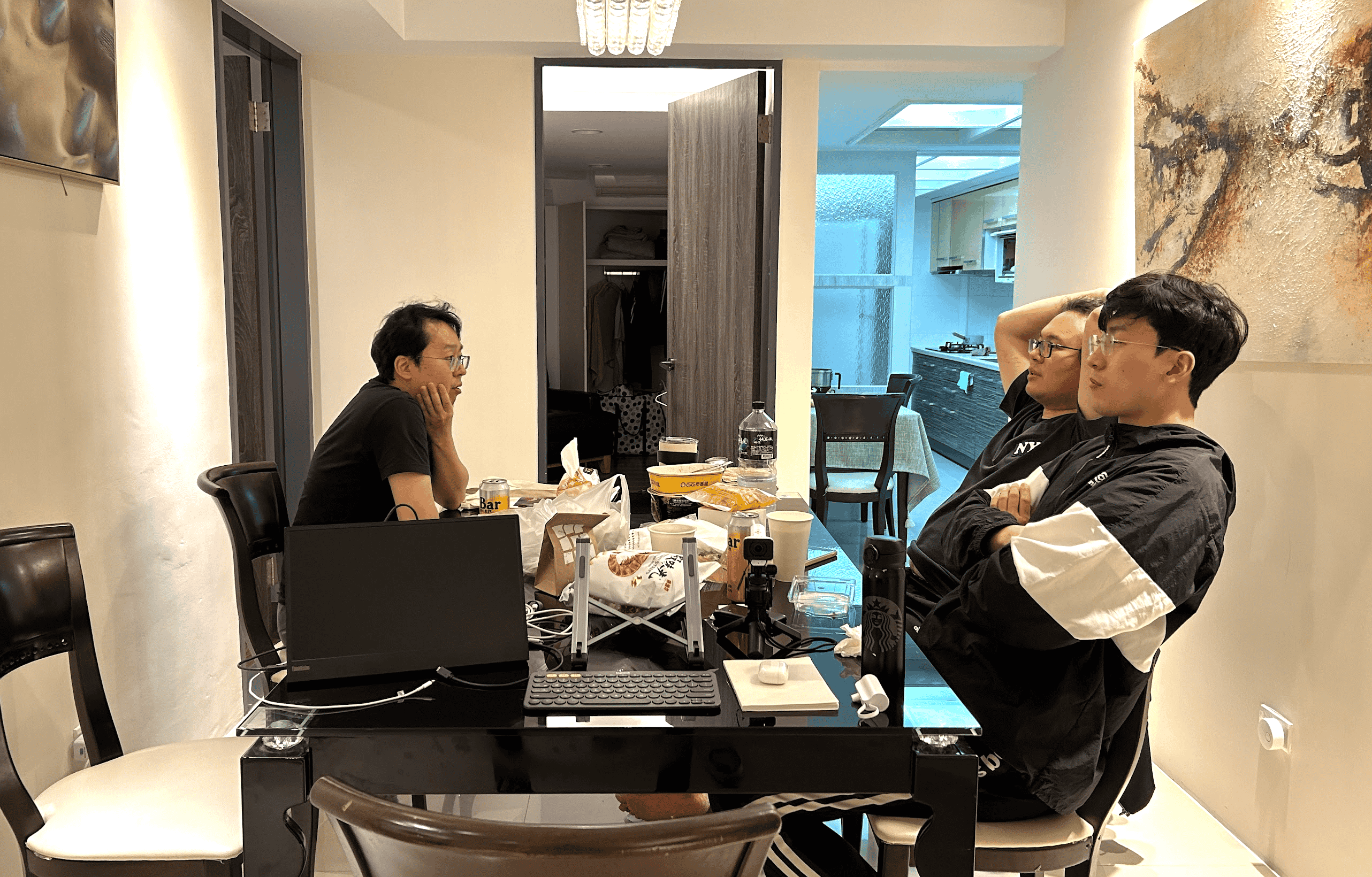 밋업을 마치고 돌아와 소감을 나누는 자리